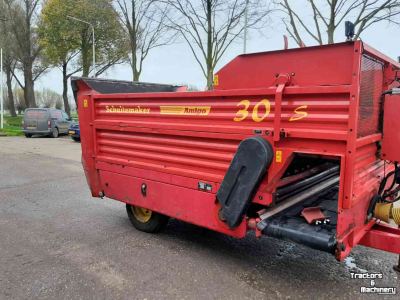 Voerverdeelwagen  / Voerdoseerwagen Schuitemaker Amigo 30 S