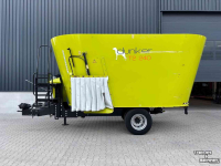 Voermengwagen Vertikaal Storti T2-240