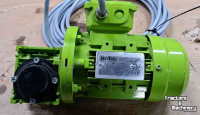 Diverse nieuwe onderdelen  Sotic + CHM 30 B14