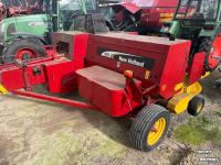 Persen / Balenpers / Pakkenpers New Holland 575 pakvespers NIEUW STAAT