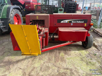 Persen / Balenpers / Pakkenpers New Holland 575 pakvespers NIEUW STAAT