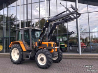Tractor / Trekker Renault 85-34TX +frontlader