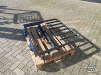 Diverse gebruikte onderdelen Baoli SIDESHIFTBORD FEM2 2500 KG