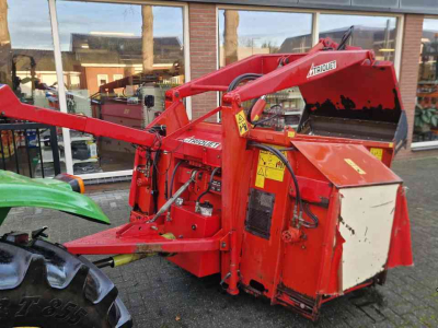 Voeruitkuilwagen Trioliet UKW 3500