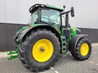 Tractor / Trekker John Deere 6230R