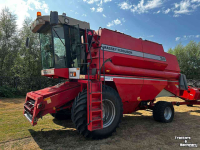 Maaidorser / Combine Massey Ferguson 34 Massey-Ferguson 34 maaidorser