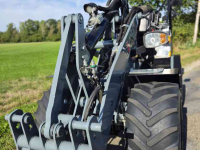 Shovel / Wiellader / Kniklader Giant G 2700 HD