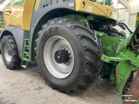 Veldhakselaar Krone BigX 580 + EF300 pickup en EC 600-2 8R maisbek