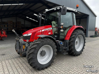 Tractor / Trekker Massey Ferguson 5612 Dyna-4