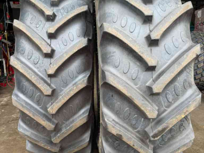 Wielen, Banden, Velgen & Afstandsringen BKT 520/85R38 (20.8R38)