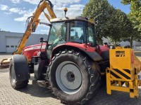Tractor / Trekker Massey Ferguson 6475 Dyna-6 met Herder MBK513LS met klepelmaaier
