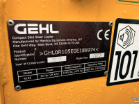 Schranklader / Skid Steer Lader Gehl R105 DEMO