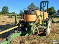 Getrokken Veldspuit Amazone UG 2000