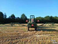 Veldspuit Amazone UG 2000