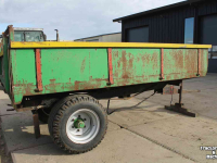 Kipper / Kiepwagen / Landbouwkipper  Kipwagen kiepwagen kipper kieper enkelas met kenteken