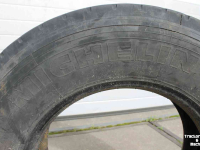 Wielen, Banden, Velgen & Afstandsringen Michelin 285/70R19.5 XTA truckband aanhangerband trailerband