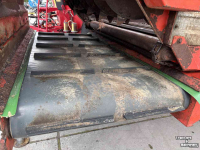 Voerverdeelwagen  / Voerdoseerwagen Schouten VDW 130 voerdoseerwagen / doseerwagen