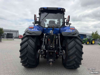Tractor / Trekker New Holland T8.435 AC 50KM BLUE-POWER 2024 1595 UUR!!!
