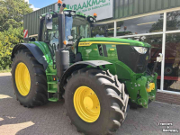 Tractor / Trekker John Deere 6M 220