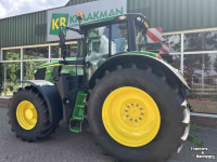 Tractor / Trekker John Deere 6M 220