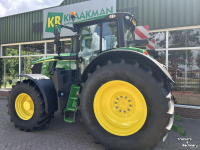 Tractor / Trekker John Deere 6M 220