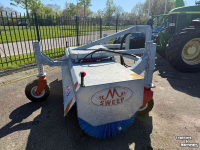 Veegmachine M-Sweep TVB800