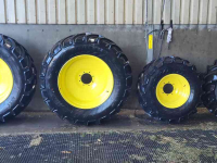 Wielen, Banden, Velgen & Afstandsringen Mitas 600/65 R38 & 540/65 R24