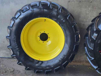 Wielen, Banden, Velgen & Afstandsringen Mitas 600/65 R38 & 540/65 R24