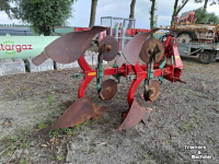 Ploegen Kverneland 2 schaar wentelploeg