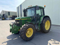 Tractor / Trekker John Deere 6110 PQ Tractor