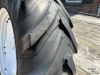 Wielen, Banden, Velgen & Afstandsringen Ford 18.4R38