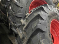 Wielen, Banden, Velgen & Afstandsringen Trelleborg TRELLEBORG 710/70R42 met 600/70R30 OP FENDT VELG 90%