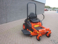 Zitmaaier Kubota KUBOTA Z1-421 | 107 CM MAAIDEK