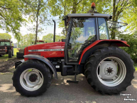 Tractor / Trekker Massey Ferguson 4225
