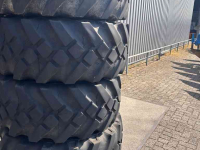 Wielen, Banden, Velgen & Afstandsringen BKT 445/65R22.5 Multimax 4 stuks