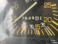 Tractor / Trekker Ford 4830 16-speed dual power