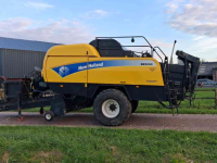 Persen / Balenpers / Pakkenpers New Holland Bb9060