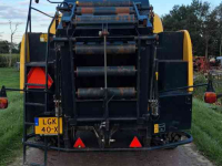 Persen / Balenpers / Pakkenpers New Holland Bb9060