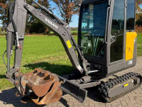 Mini-graver / Mini-graafmachine Volvo EC18D