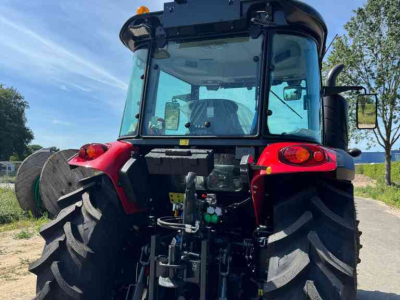 Tractor / Trekker  ArmaTrac 1054e+