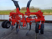 Woeler / Diepwoeler / Voorzetwoeler ADV Technik woeler in V vorm