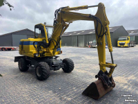 Graafmachine  Wacker neuson 6502 mobiele kraan