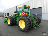 Tractor / Trekker John Deere 7520