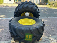 Wielen, Banden, Velgen & Afstandsringen Vredestein 600/70R28 Traxion