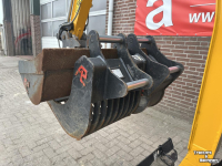 Bandenkraan / Graafmachine op wielen JCB Minigraver 19 C-1