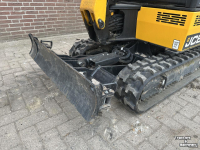 Bandenkraan / Graafmachine op wielen JCB Minigraver 19 C-1