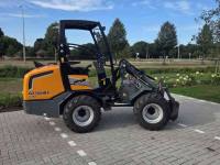 Shovel / Wiellader / Kniklader Giant G2700HD+ X-TRA