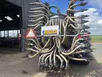 Mesttank Jako 10 m3 met Slootsmid sk620