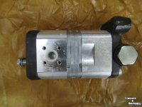 Tractor / Trekker Case-IH Hydr pomp voor CASE-IH 1056, 743, 745, 844, 856, 956 Parts nr:3401189R94,