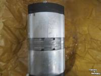 Tractor / Trekker Case-IH Hydr pomp voor CASE-IH 1056, 743, 745, 844, 856, 956 Parts nr:3401189R94,
